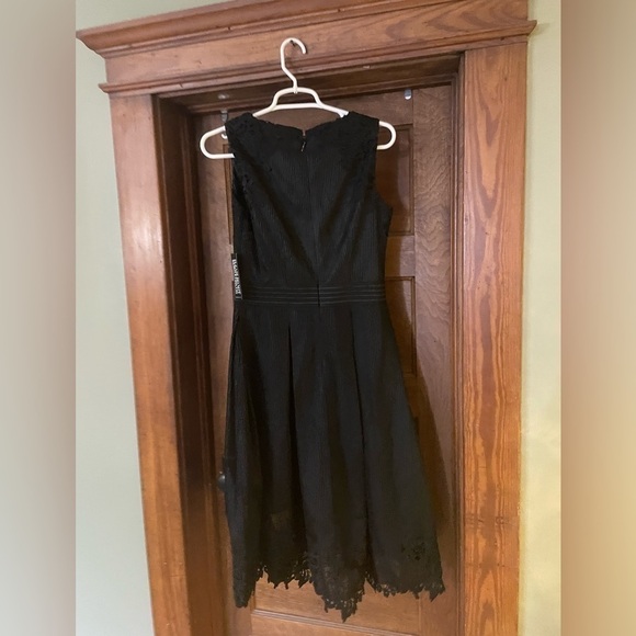 New York & Company Black Fit And Flare Lace Mesh Dress Sleeveless Lined small - Picture 3 of 7